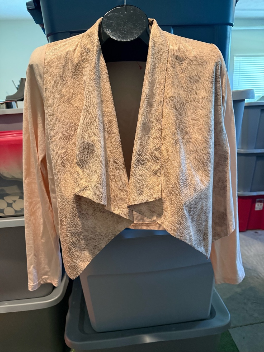 Women’s Lightweight Open-Front Draped Jacket - Creamp27